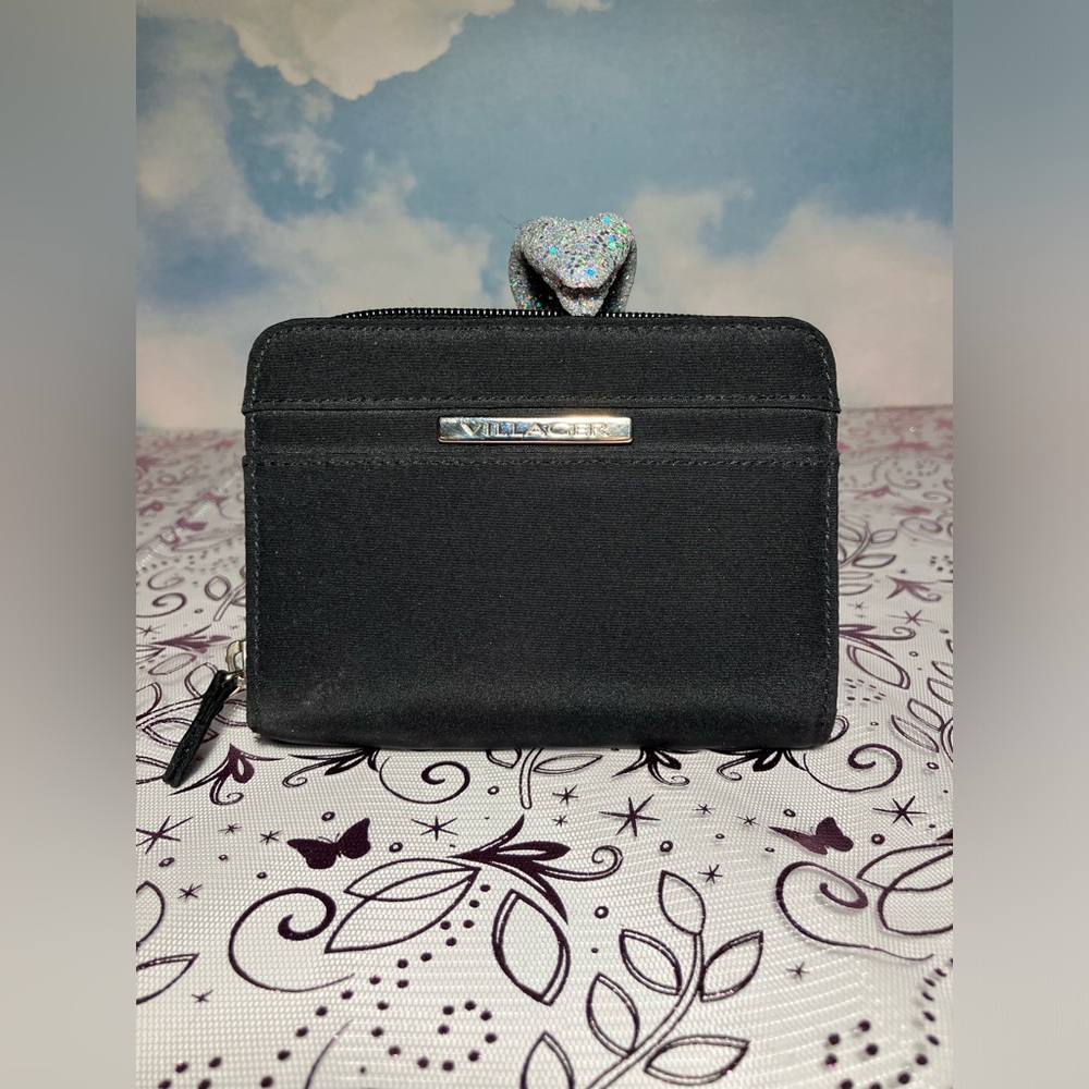 RARE Vintage Villager (By Liz Claiborne) Wallet (Black)